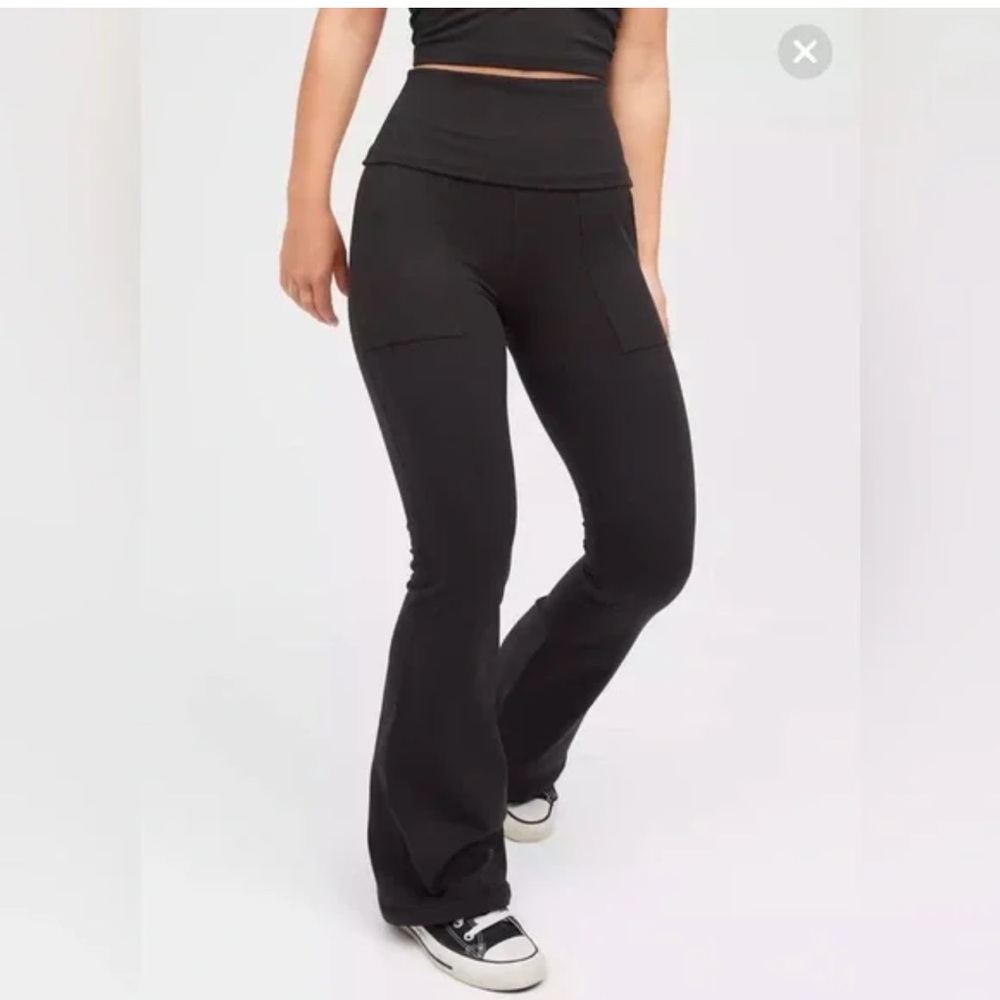 Offline by Aerie OG Fold-Over High Waist Super Flared Leggings - Picture 8 of 9